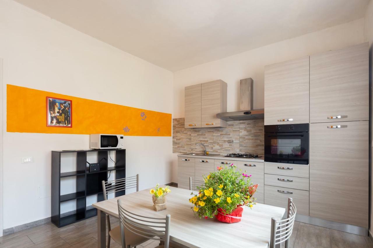 Fellini By Luce Stellata Apartment Aulla Exterior foto